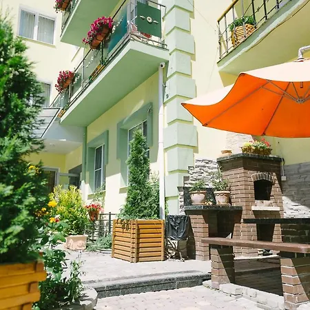 Jasmin 2* Τρούσκαβετς