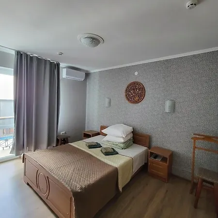 жасмин 2* Трускавец